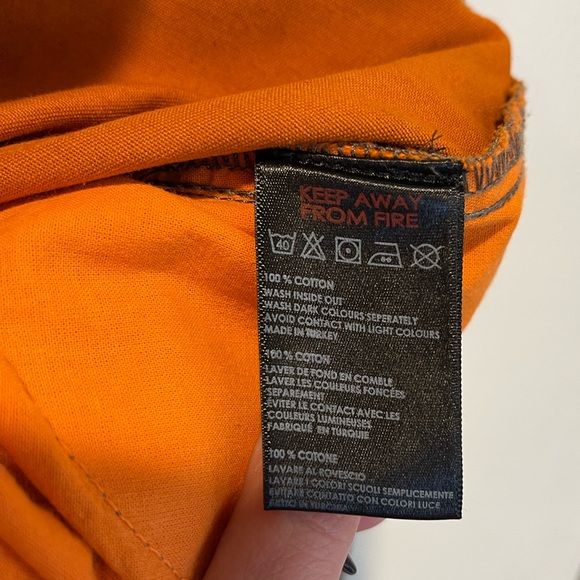 BDG Urban Outfitters Orange Camo Raw Hem Cargo Mini Skirt - Picture 5 of 9